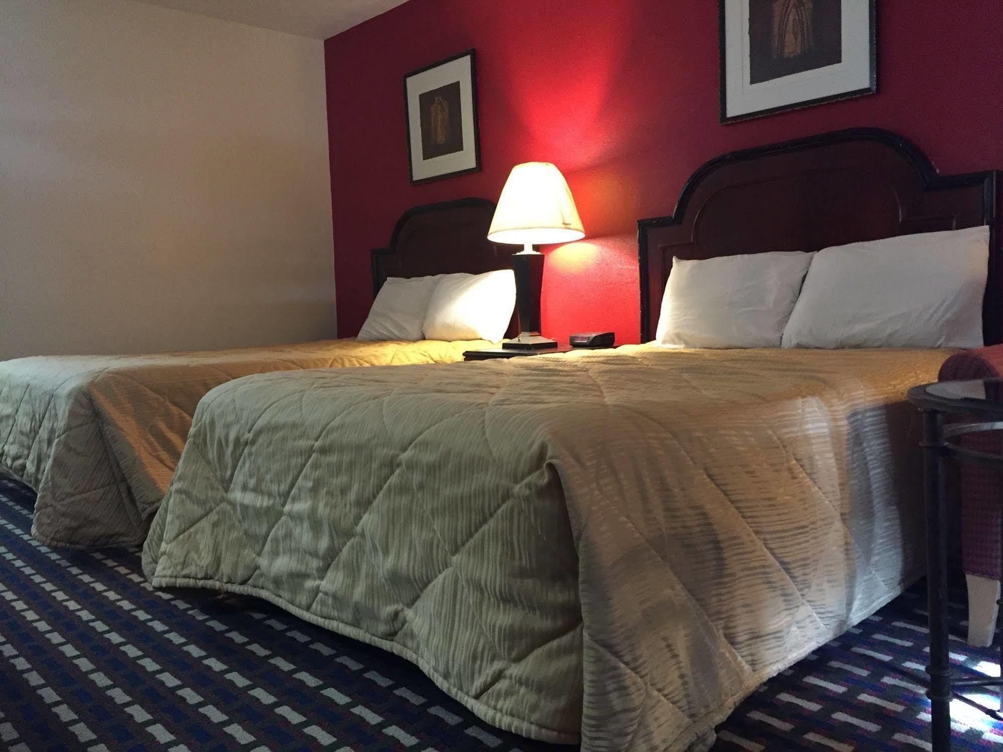 Parkway Inn Morristown Buitenkant foto
